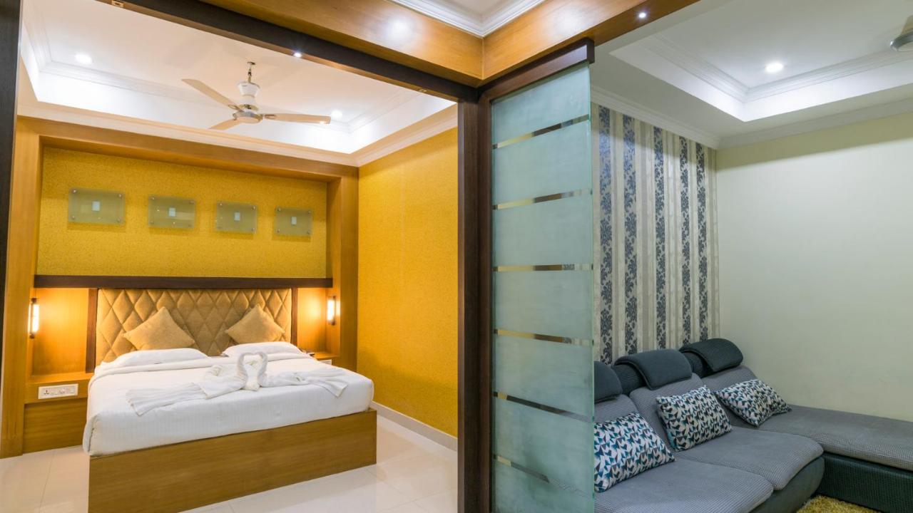 ホテル Sree Gokulam Residency Thrissur エクステリア 写真